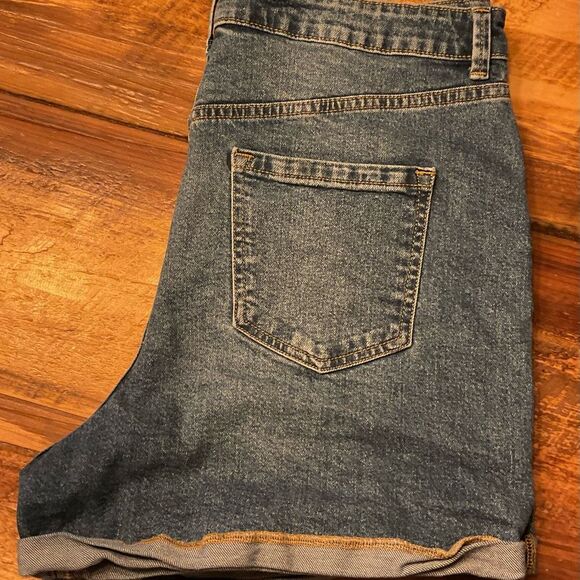 Denim&Co. size 16 - Picture 8 of 8
